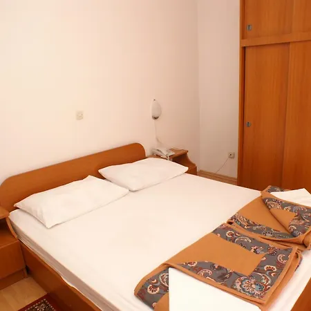 3162d Appartement Trpanj